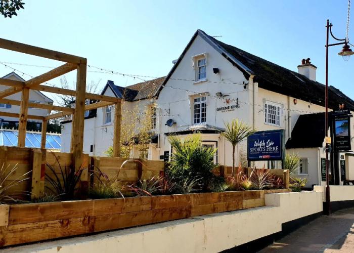 Eyre Court Hotel