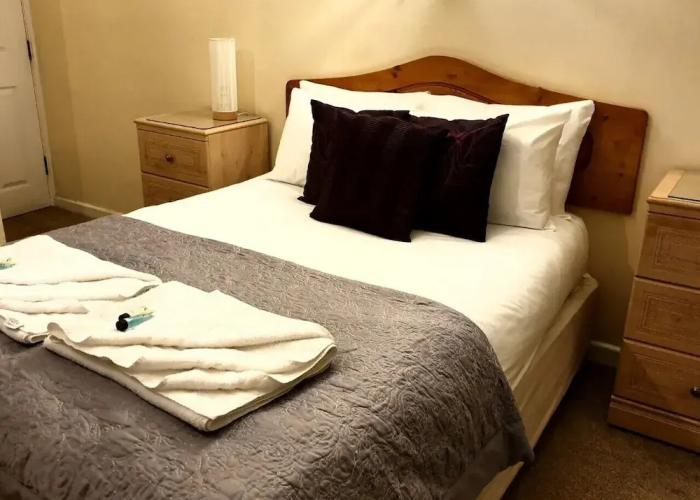 Eyre Court Hotel