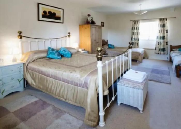 Kates Farm Bed and Breakfast
