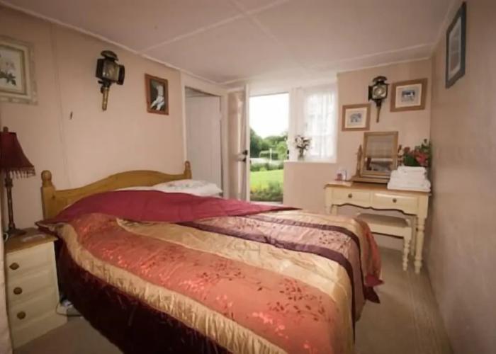 Kates Farm Bed and Breakfast