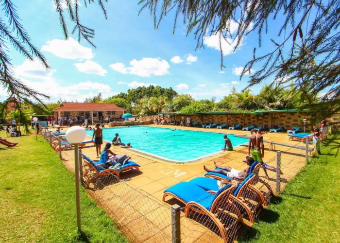 Poa Place Resort & Hotel - Where Nature Meets Comfort
