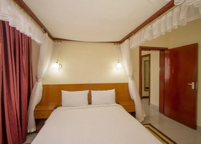 Sirikwa Hotel