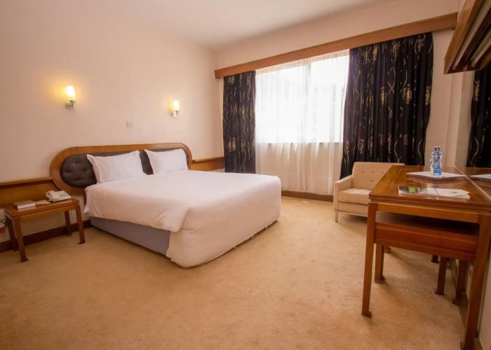 Sirikwa Hotel