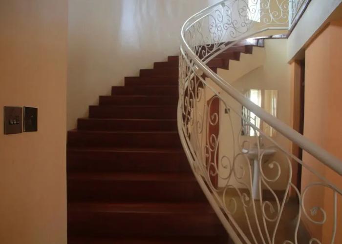 Racecourse Inn Hotel