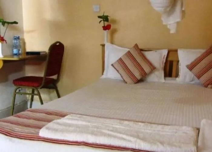 Maya Hotel