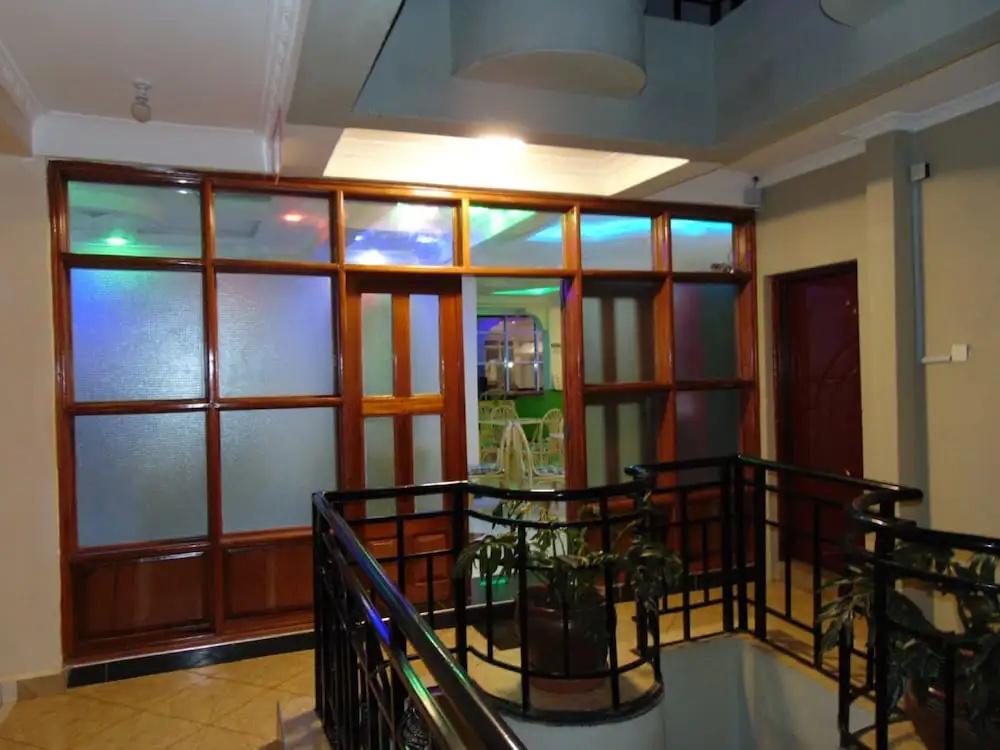 фото Upperhill View Hotel