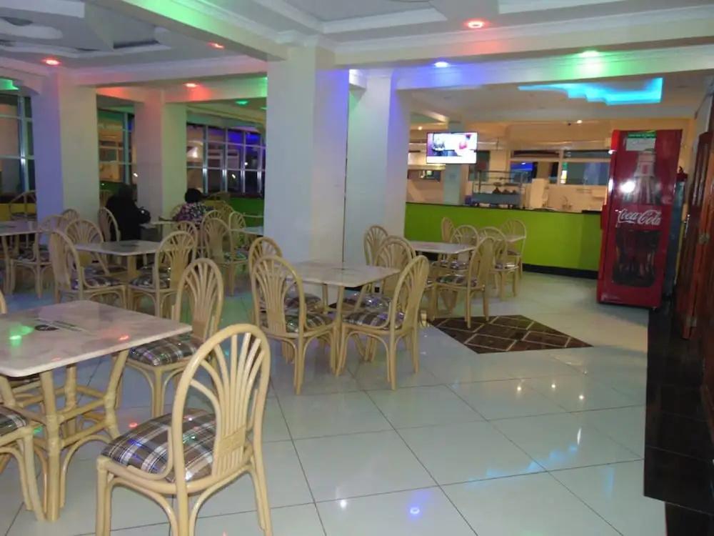 фото Upperhill View Hotel