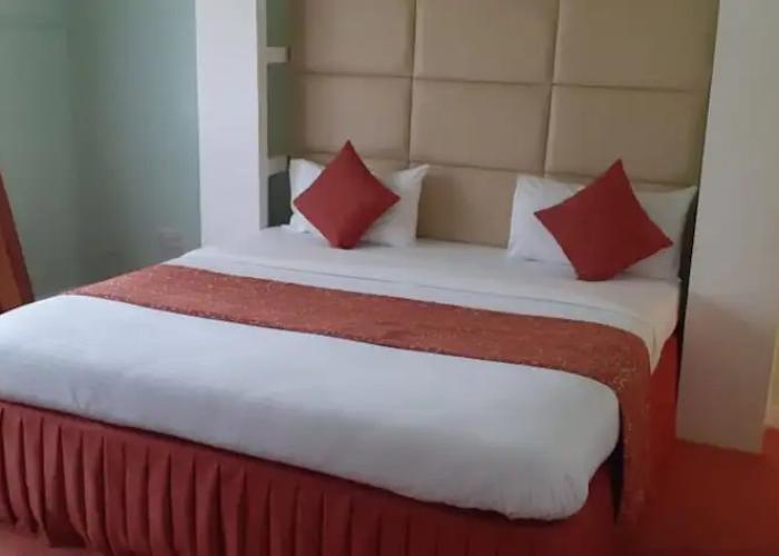 Sosiani Breeze Resort