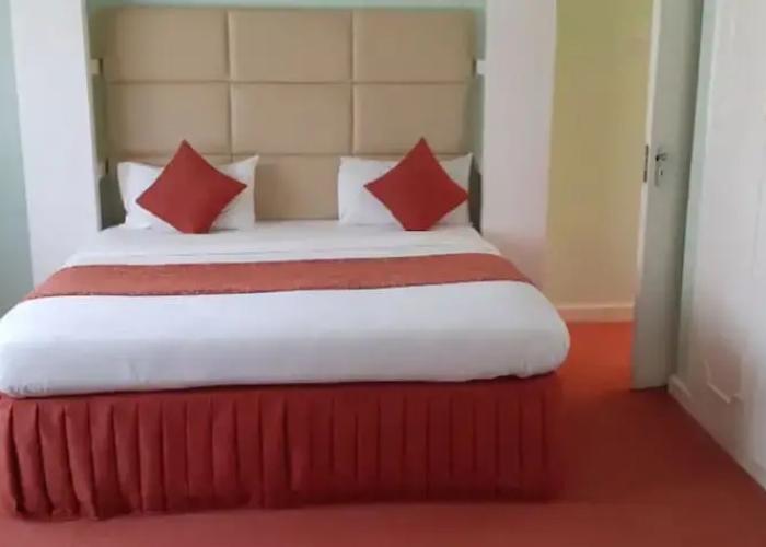 Sosiani Breeze Resort