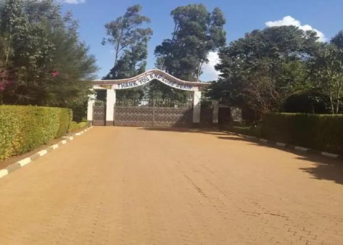 Queens Garden Hotel
