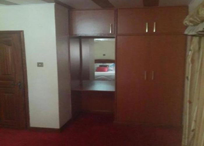 Queens Garden Hotel