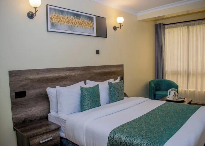 Kolel Hotel and Suites