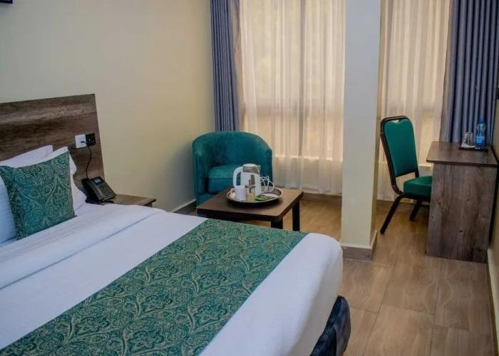 Kolel Hotel and Suites