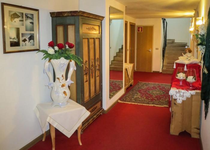 Hotel Ustaria Posta