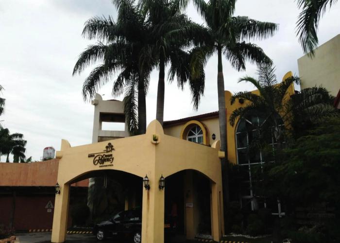 Crown Regency Residences Davao Hotel