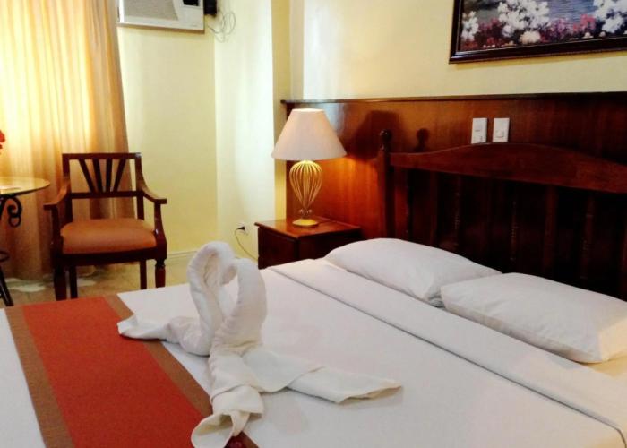 Crown Regency Residences Davao Hotel
