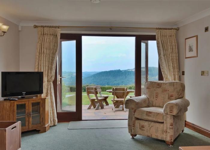 Green Acres Cottages