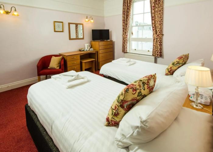 The Cliffden Hotel