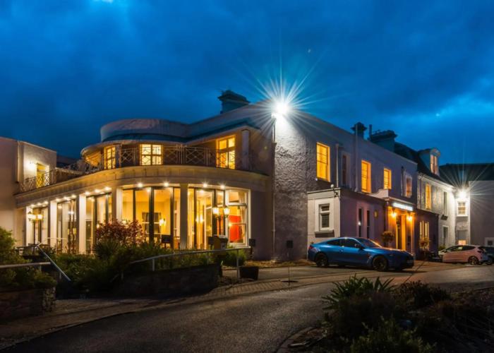 The Cliffden Hotel