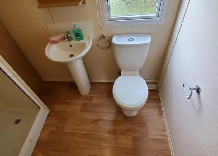 Family Friendly 2 Bed Caravan in Rhyl, North Wales