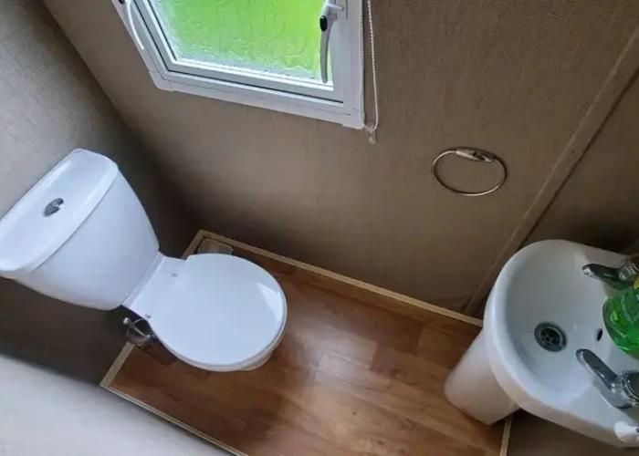 Family Friendly 2 Bed Caravan in Rhyl, North Wales