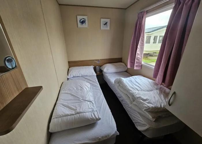3 Bed Standard Caravan Robinhood