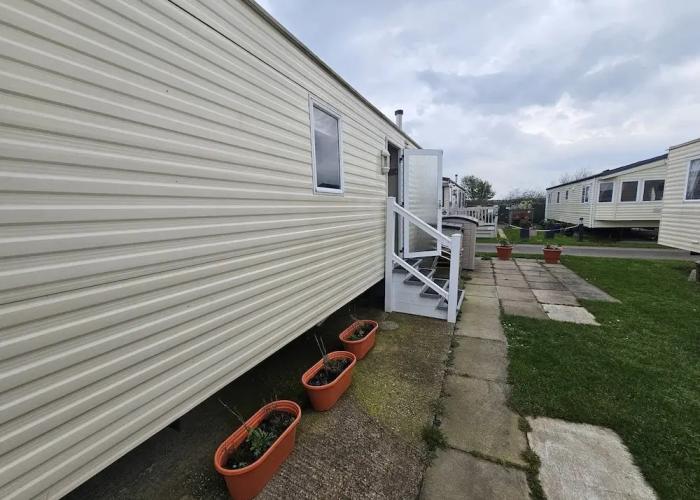 3 Bed Standard Caravan Robinhood