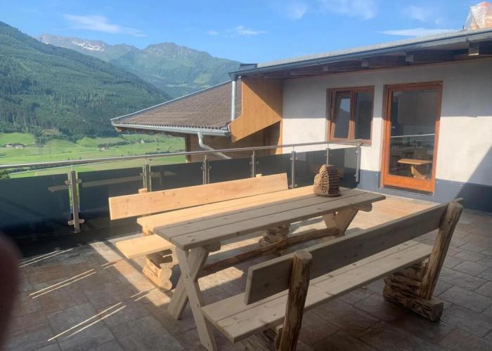 Warm Apartment in Uttendorf Salzburg near Ski Area