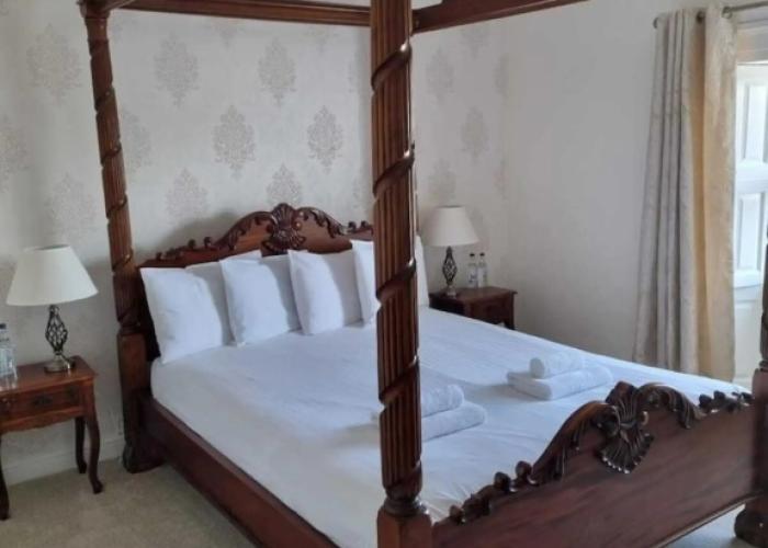 Blue Bell Hotel