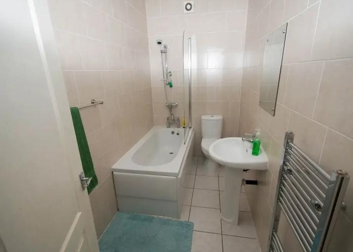 Marley Mansions Apartment - Clarendon