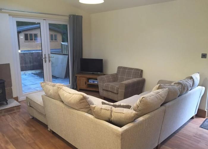 Shellow Lane Lodges