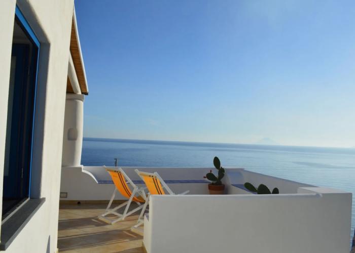 A Alera Room and Breakfast