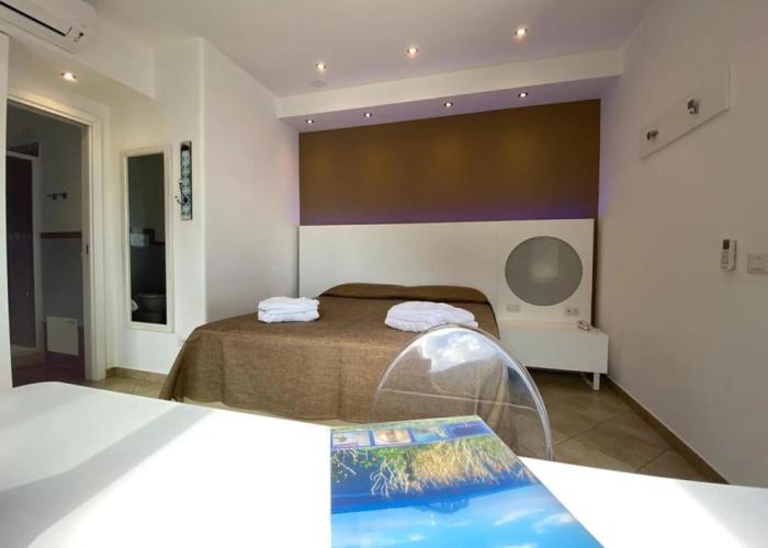 A Alera Room and Breakfast
