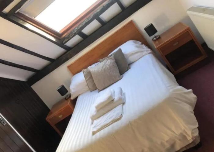 Coach House Hotel