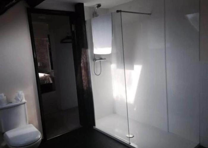 Coach House Hotel