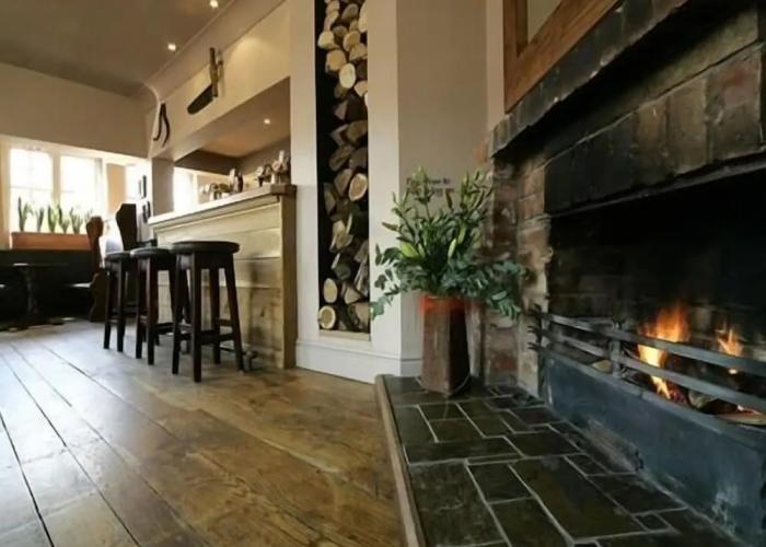 The Bell - Restaurant with rooms