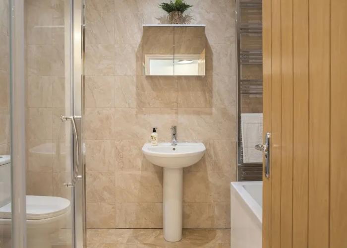 Discovery Barn Luxury 2 BD Conversion