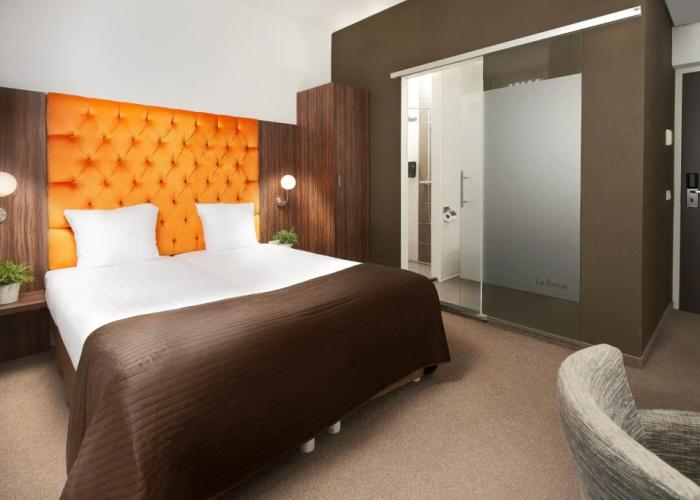 Hotel La Reine