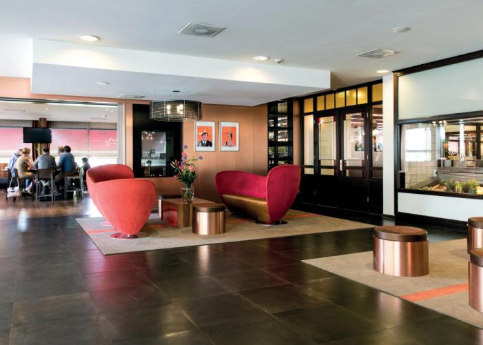 Holiday Inn Eindhoven Centre by IHG