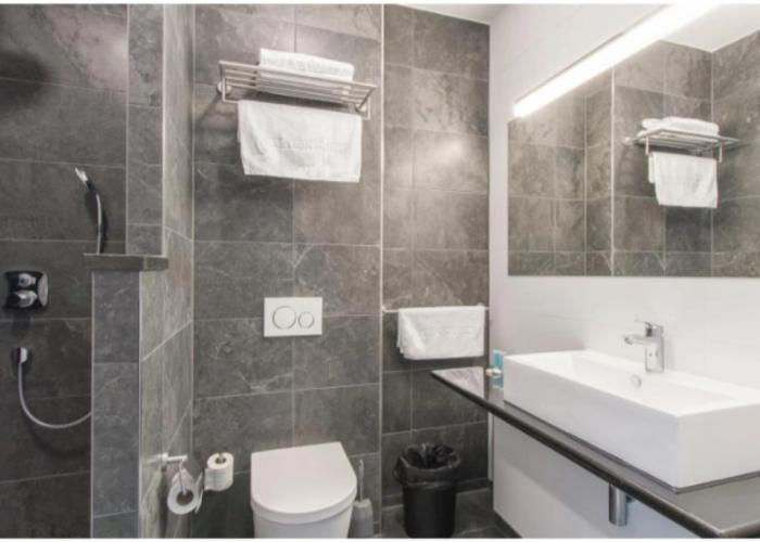 Bastion Hotel Eindhoven Waalre