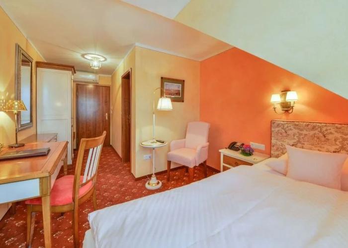 Romantik Hotel zur Post