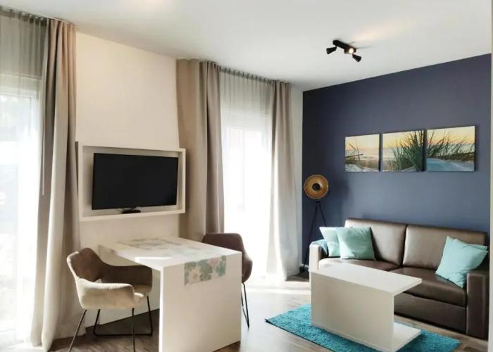 Amper Art Hotel