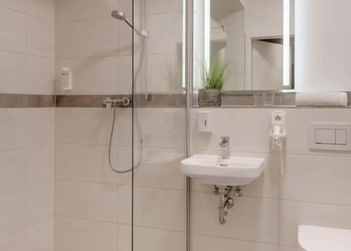 Amper Art Hotel