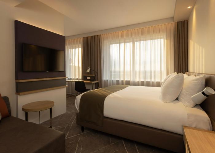 Holiday Inn Eindhoven Airport by IHG