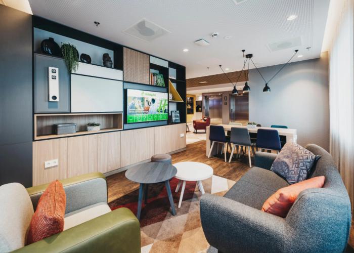 Holiday Inn Eindhoven Airport by IHG