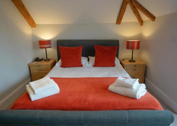Waveney House Hotel