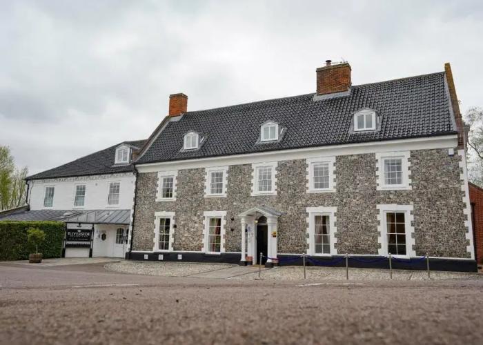 Waveney House Hotel