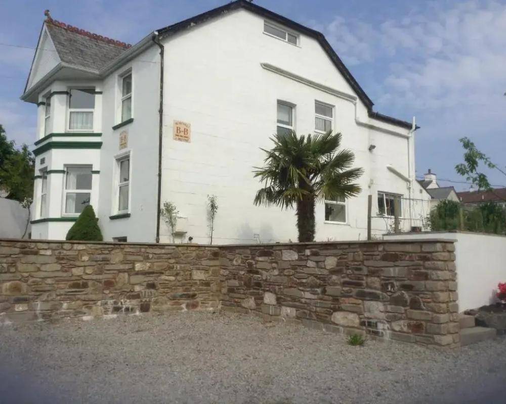 Drakewalls Bed & Breakfast