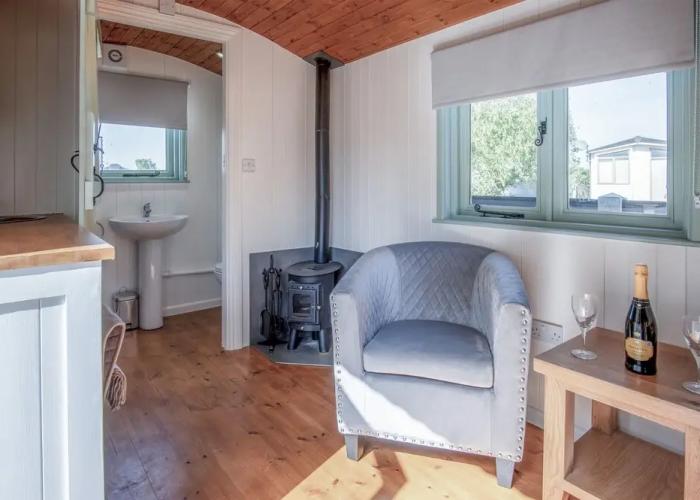 Willow - 1 Bedroom - Amroth