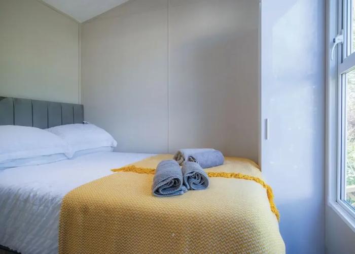 The Studio - 1 Bedroom Cabin - Amroth